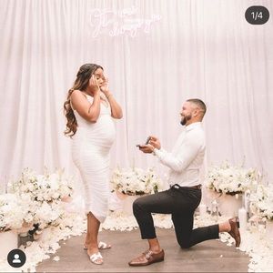 White House of CB dress L+